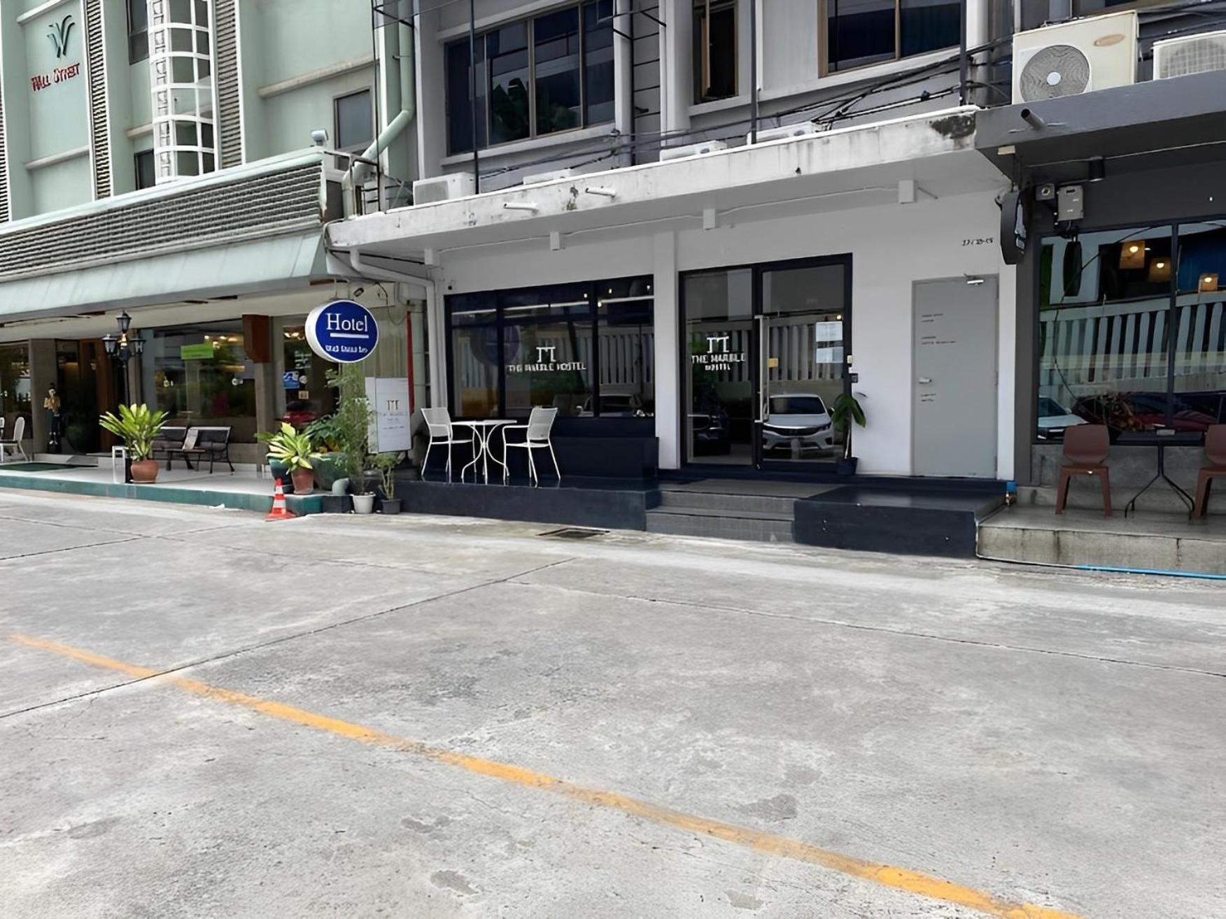 The Marble Hostel Bangkok Exterior foto